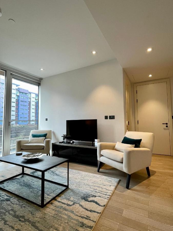 Battersea Power Station Living Apartman London Kültér fotó