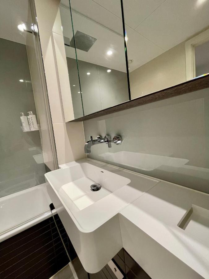 Battersea Power Station Living Apartman London Kültér fotó