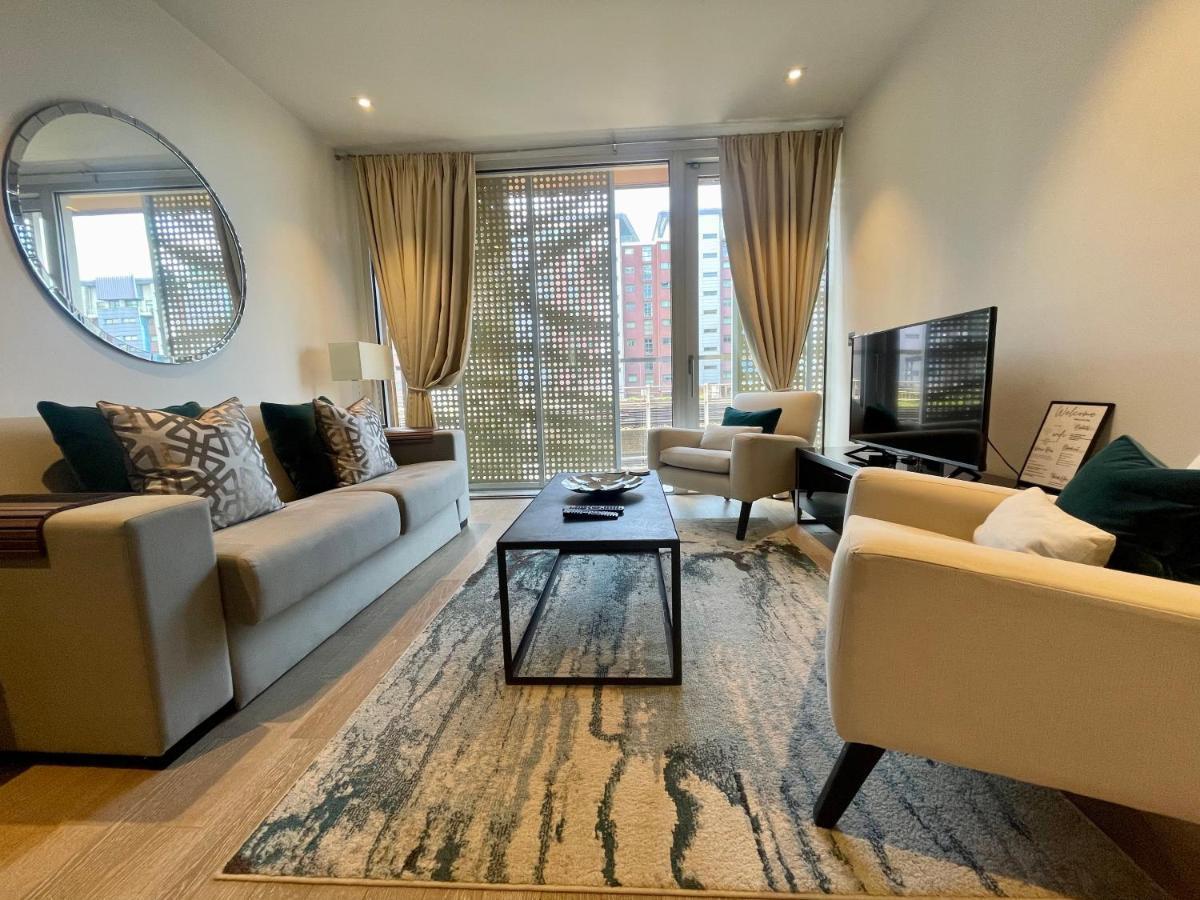 Battersea Power Station Living Apartman London Kültér fotó